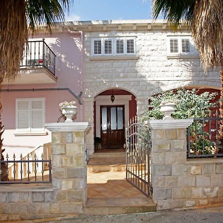 Apartment Ambroz Vela Luka Eksteriør billede
