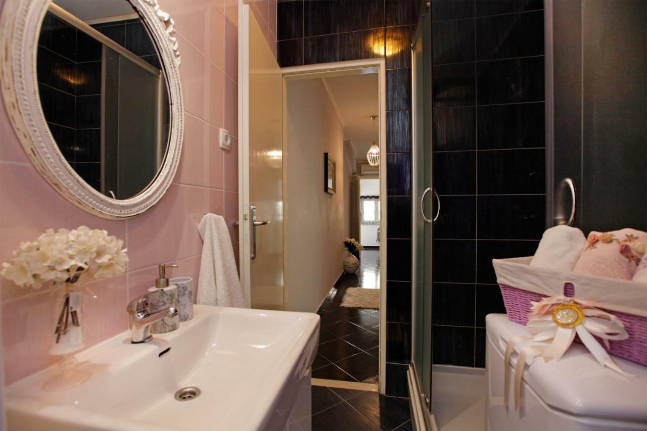 Apartment Ambroz Vela Luka Eksteriør billede